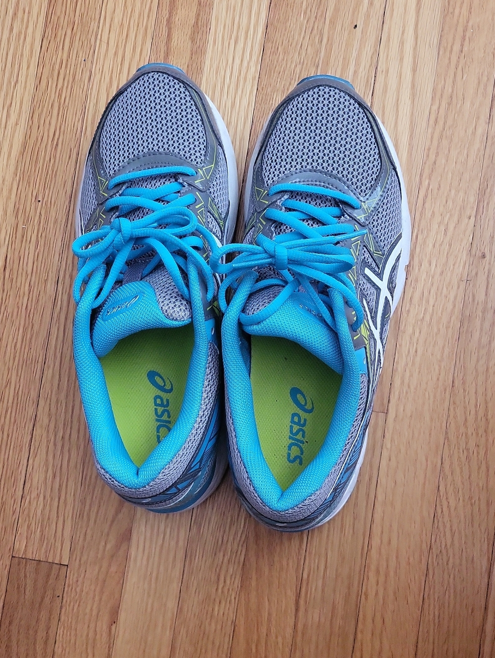 Asics Gray, Blue & Lime Green Running Shoes.  Womens Size 8.5.  Like New